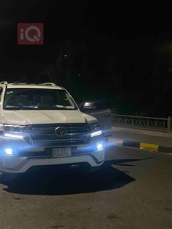 تويوتا لاندكروزر